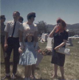 Jeff, Joyce, Joy, Reta at the Paradise Cemetery