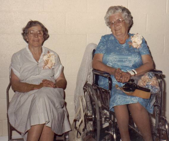Mildred and Linnie East July 9, 1982